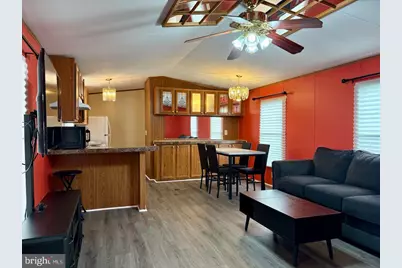25 Vista Mobile Drive, Dundalk, MD 21222 - Photo 2