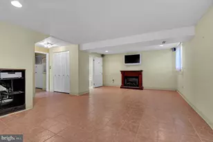 6811 Fox Meadow Rd, Baltimore, MD 21207 - Photo 18
