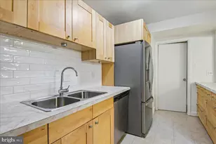 28 Melken Ct, Baltimore, MD 21236 - Photo 6