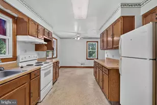 16 Balfred Ave, Baltimore, MD 21228 - Photo 14