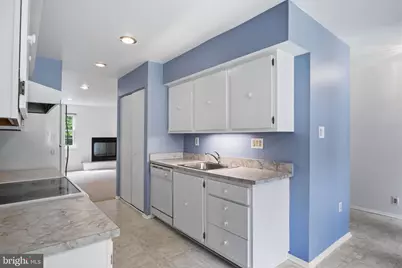 50 Oak Shadows Court, Baltimore, MD 21228 - Photo 8