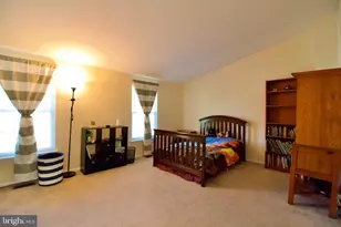 24 Marshs Victory, Catonsville, MD 21228 - Photo 14