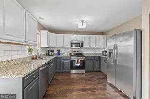 9847 Bon Ln, Owings Mills, MD 21117 - Photo 4