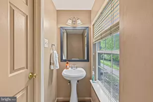 9847 Bon Ln, Owings Mills, MD 21117 - Photo 16