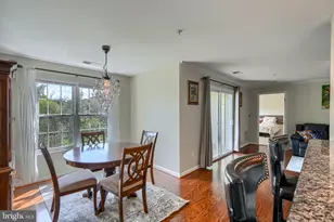 8807 Stoneridge Cir, Pikesville, MD 21208 - Photo 10