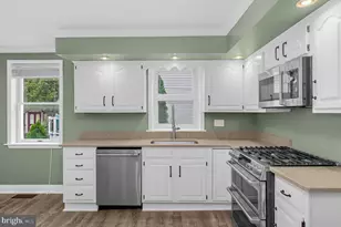 243 4th Ave, Baltimore, MD 21227 - Photo 16