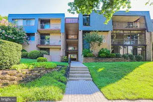 1 Stonehenge Cir, Pikesville, MD 21208 - Photo 2