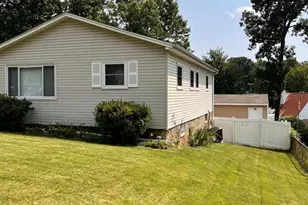 217 Carnation Ct, Pikesville, MD 21208 - Photo 4