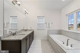 6500 Paddington St, Middle River, MD 21220 - Photo 28