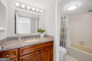 205 E Joppa Rd, Towson, MD 21286 - Photo 24