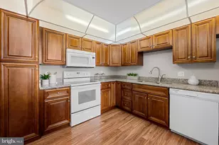205 E Joppa Rd, Towson, MD 21286 - Photo 12