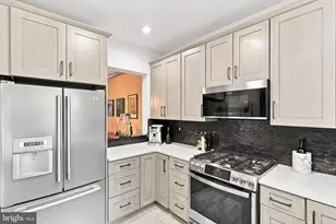17 Huntchase Ct, Baltimore, MD 21209 - Photo 20