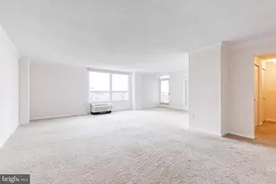 205 E Joppa Rd, Towson, MD 21286 - Photo 2