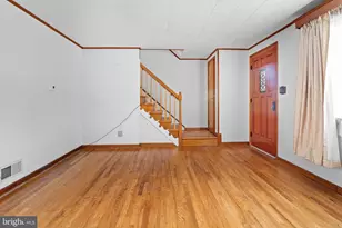 423 Westshire Dr, Baltimore, MD 21228 - Photo 6