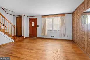 423 Westshire Dr, Baltimore, MD 21228 - Photo 4