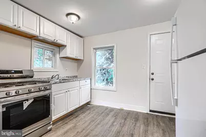 7621 Cypress Avenue, Baltimore, MD 21224 - Photo 8