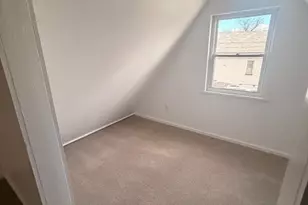 8323 Bear Creek Dr, Baltimore, MD 21222 - Photo 12