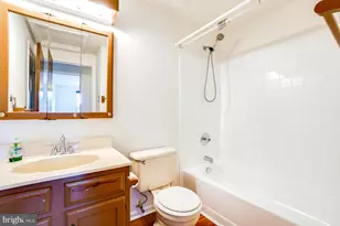 16 Chatterly Ct, Perry Hall, MD 21128 - Photo 22