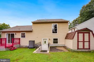 16 Chatterly Ct, Perry Hall, MD 21128 - Photo 32
