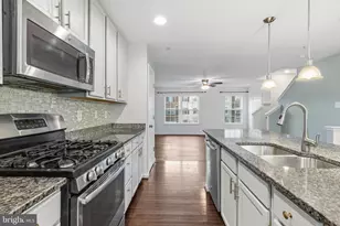 8529 Stansbury Lake Dr, Baltimore, MD 21222 - Photo 8