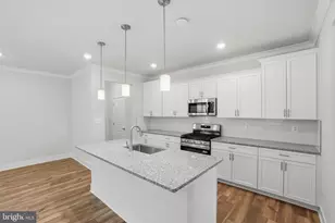 502 Willowshire St, Middle River, MD 21220 - Photo 4