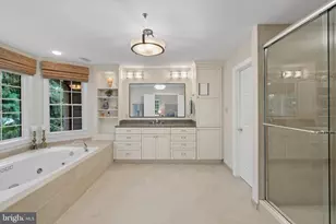 6438 Cloister Gate Dr, Baltimore, MD 21212 - Photo 24