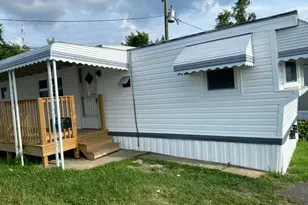 9 Cool Breeze Dr, Middle River, MD 21220 - Photo 1