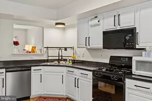 2609 Claybrooke Dr, Windsor Mill, MD 21244 - Photo 8