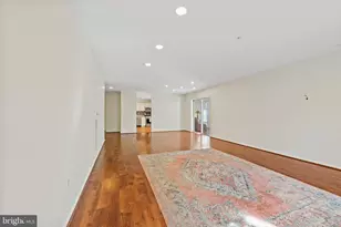 31 Lambourne Rd, Towson, MD 21204 - Photo 16