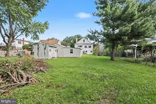 327 Nicholson Rd, Baltimore, MD 21221 - Photo 16