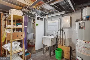 327 Nicholson Rd, Baltimore, MD 21221 - Photo 12