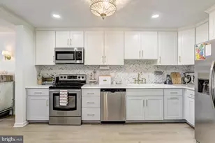 64 River Oaks Cir, Baltimore, MD 21208 - Photo 14
