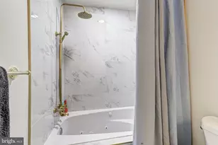 64 River Oaks Cir, Baltimore, MD 21208 - Photo 32