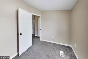 87 Wise Ave, Dundalk, MD 21222 - Photo 18