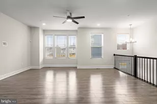 304 Sweetbay Rd, Essex, MD 21221 - Photo 6