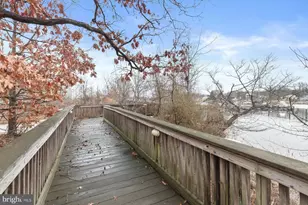 304 Sweetbay Rd, Essex, MD 21221 - Photo 60