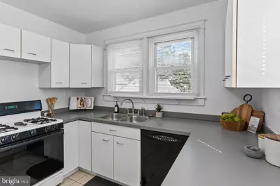 2007 Hammonds Ferry Road, Halethorpe, MD 21227 - Photo 6