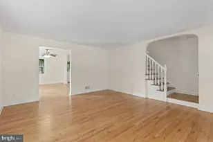 6609 Frederick Rd, Baltimore, MD 21228 - Photo 4