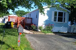 114 Roundup Rd, Middle River, MD 21220 - Photo 2