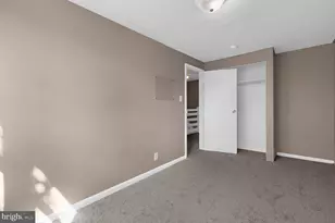 319 Bigley Ave, Baltimore, MD 21227 - Photo 18