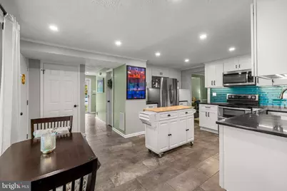 7122 Upper Mills Circle, Catonsville, MD 21228 - Photo 14
