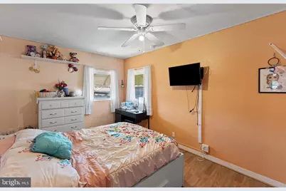 228 Oakwood Road, Baltimore, MD 21222 - Photo 12
