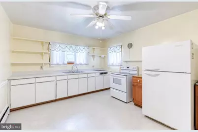 7910 Westmoreland Avenue, Parkville, MD 21234 - Photo 12