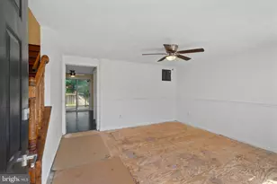 17 Chadford Ct, Baltimore, MD 21220 - Photo 4