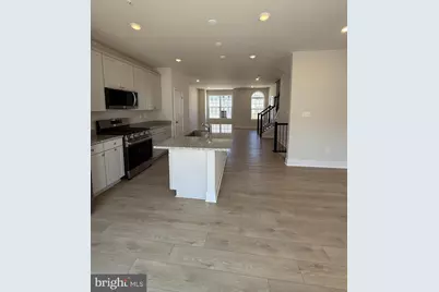 7815 Barrensdale Road, Windsor Mill, MD 21244 - Photo 10