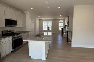 7815 Barrensdale Rd, Windsor Mill, MD 21244 - Photo 10