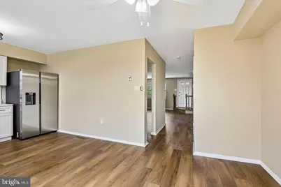 37 Heather Hill, Baltimore, MD 21228 - Photo 6