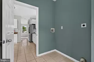 239 Seamaster Rd, Baltimore, MD 21221 - Photo 24