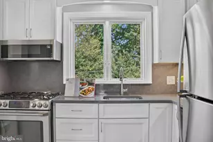 4 Pickett Garth, Lutherville Timonium, MD 21093 - Photo 14