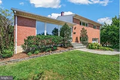 4 Pickett Garth, Lutherville Timonium, MD 21093 - Photo 2